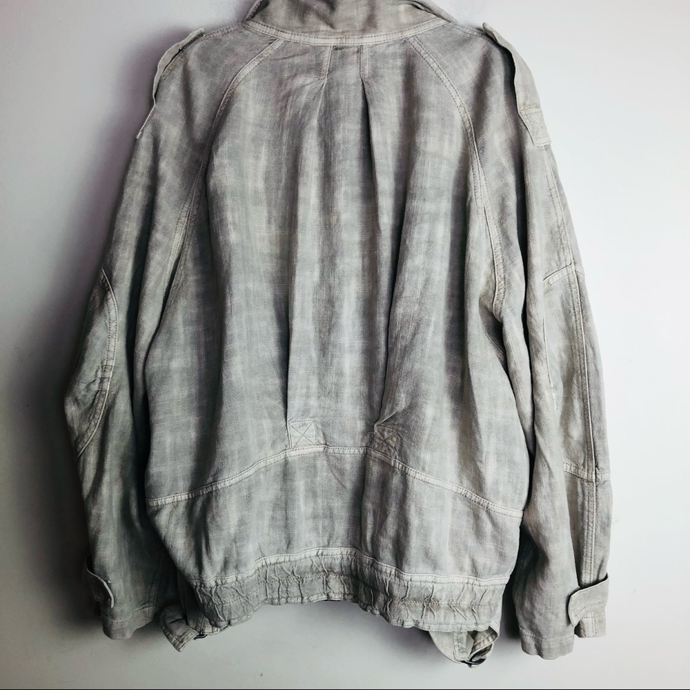 ** SOLD ** SOLD **FREE PEOPLE NWT Bomber Jacket Oatmeal color Size L - Picture 5 of 12